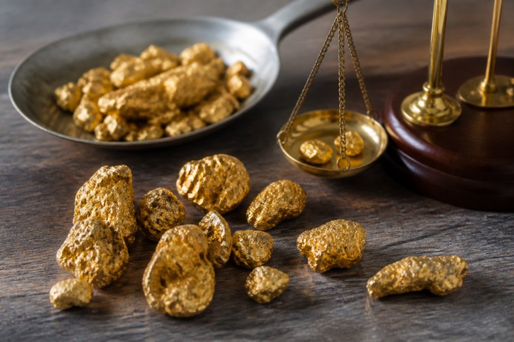 Is Raw Gold a Good Investment? What You Need to Know